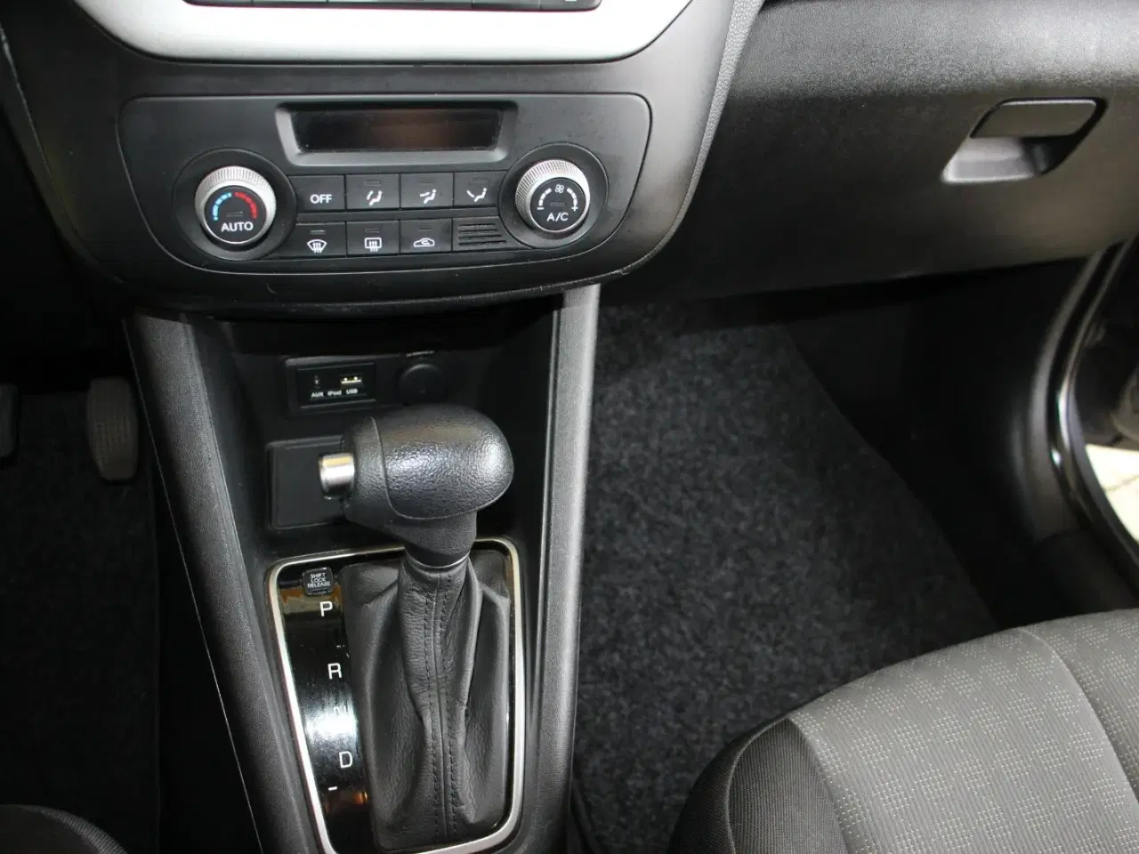 Billede 15 - Kia Venga 1,6 CVVT Attraction aut.