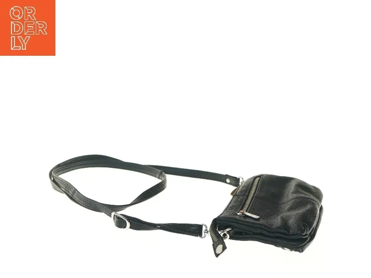 Billede 3 - Lille sort skuldertaske fra Depeche (str. 19x14 cm)