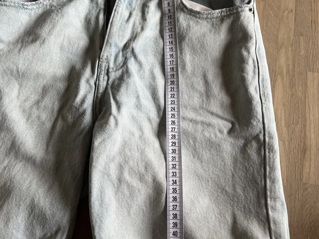 Billede 4 - Denim shorts str. 152