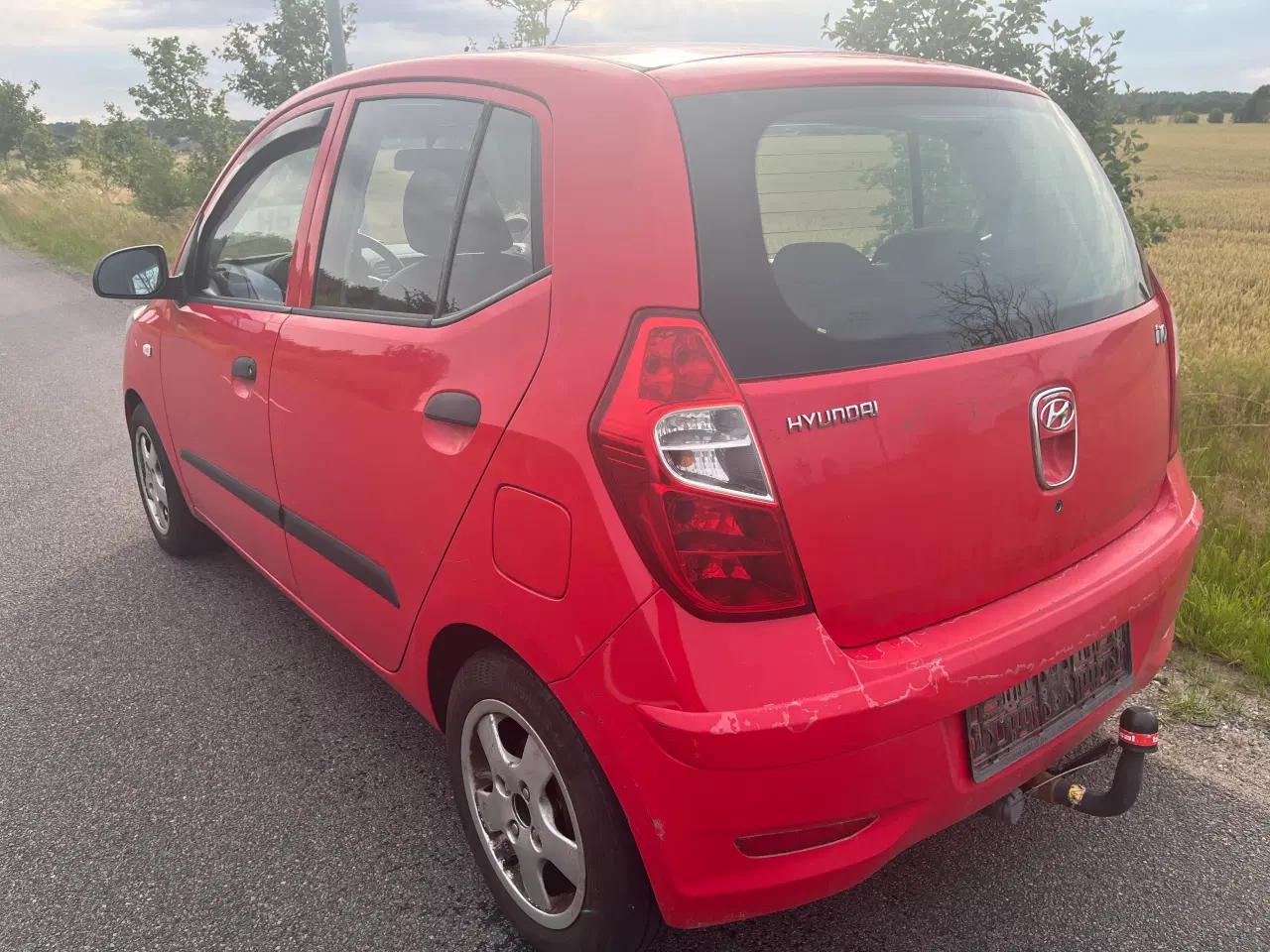 Billede 4 - Billig lille bil mer træk 5 dørs 185 km