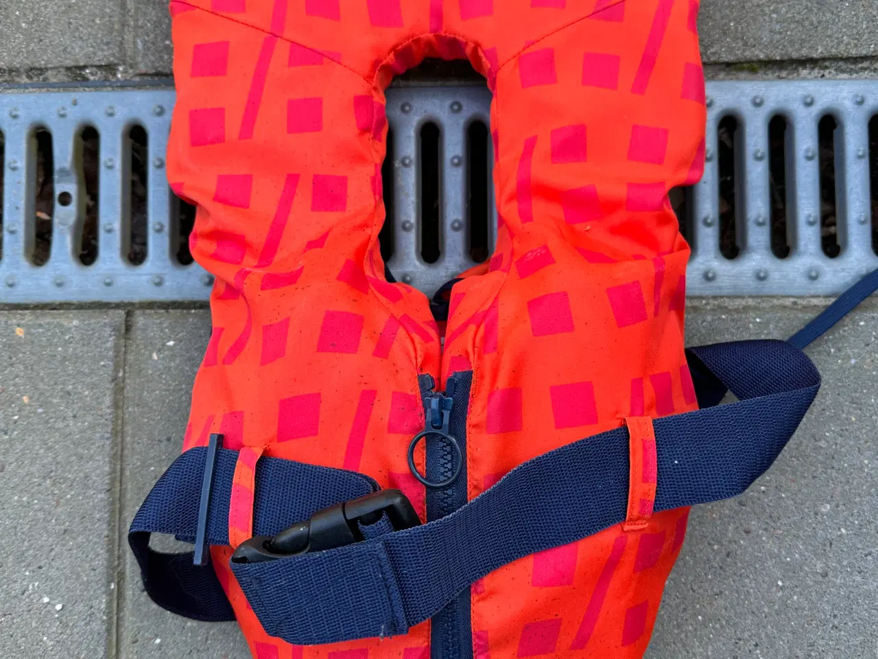 Billede 1 - Redningsvest, vest, helly Hansen 