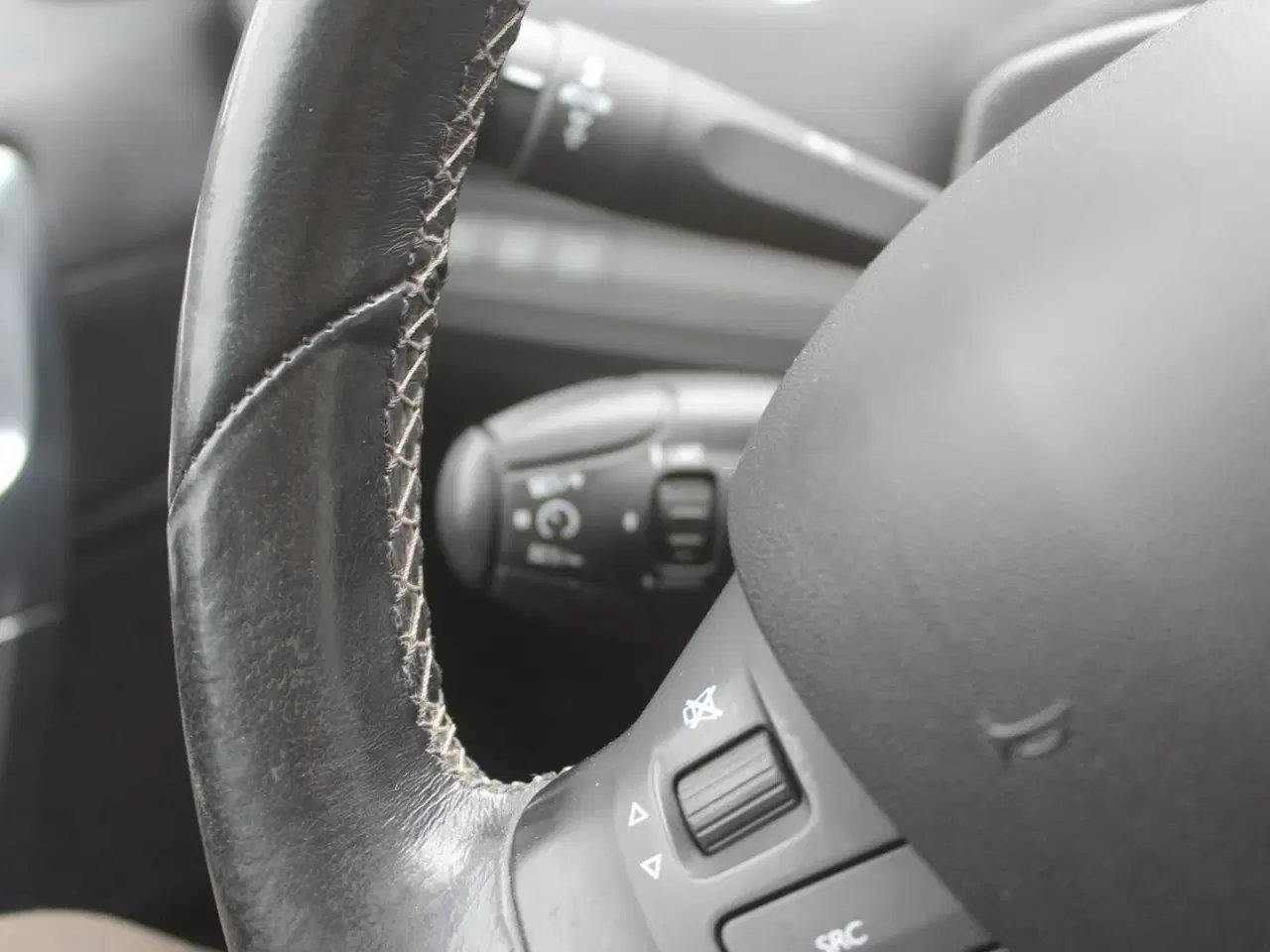 Billede 12 - Peugeot 2008 1,6 BlueHDi 100 Allure Sky