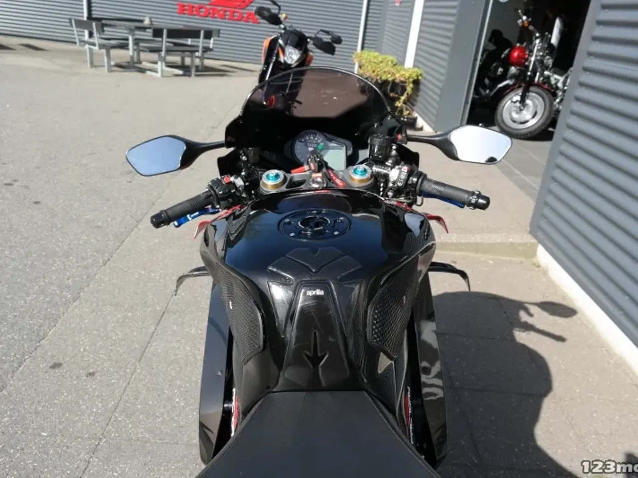Billede 21 - Aprilia RSV 1000 R Factory ENGROS/UDEN KLARGØRING