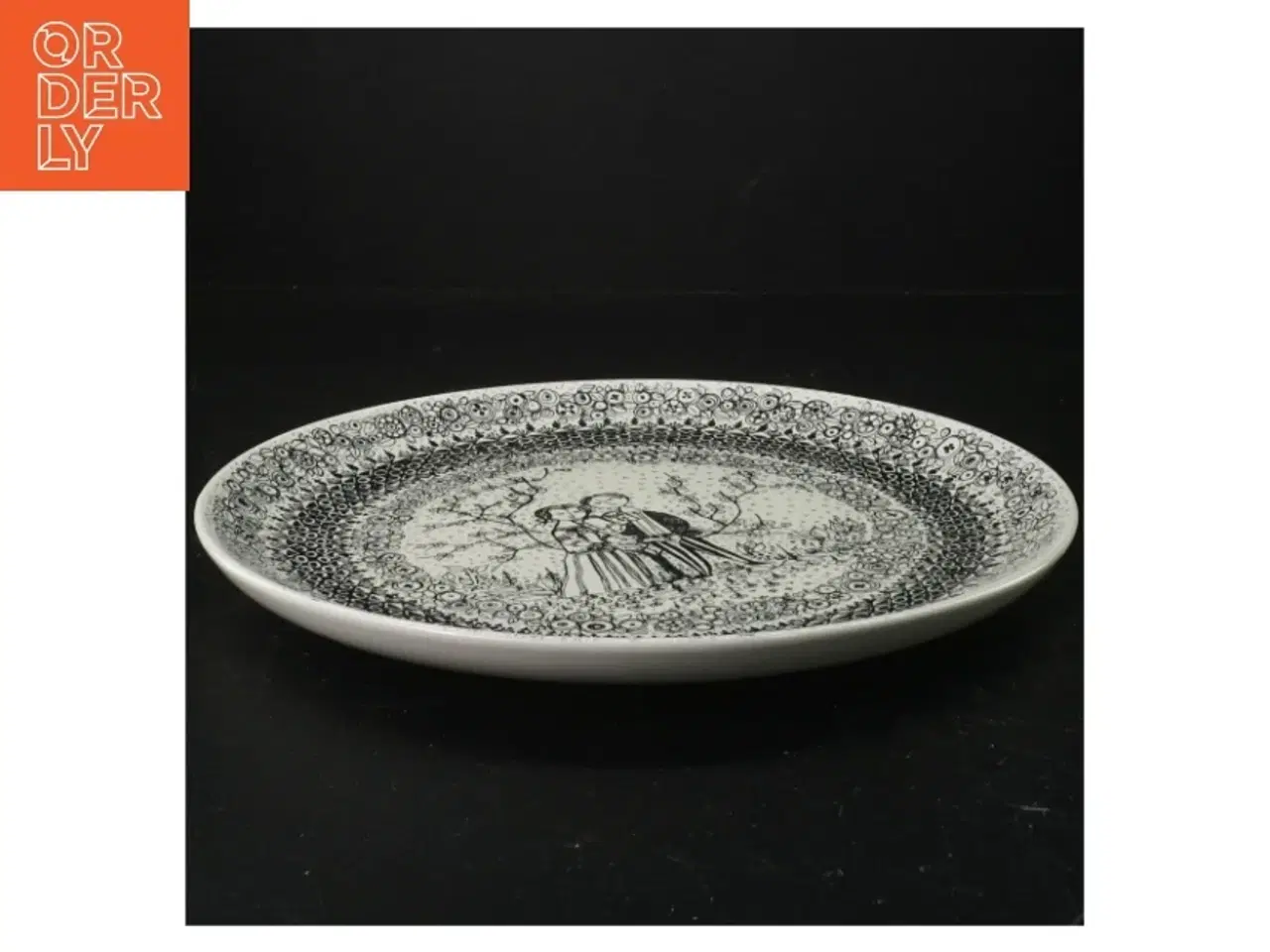 Billede 3 - Porcelænsfad med dekoration Bjørn Wiinblad fra Nymolle (str. 27 cm)