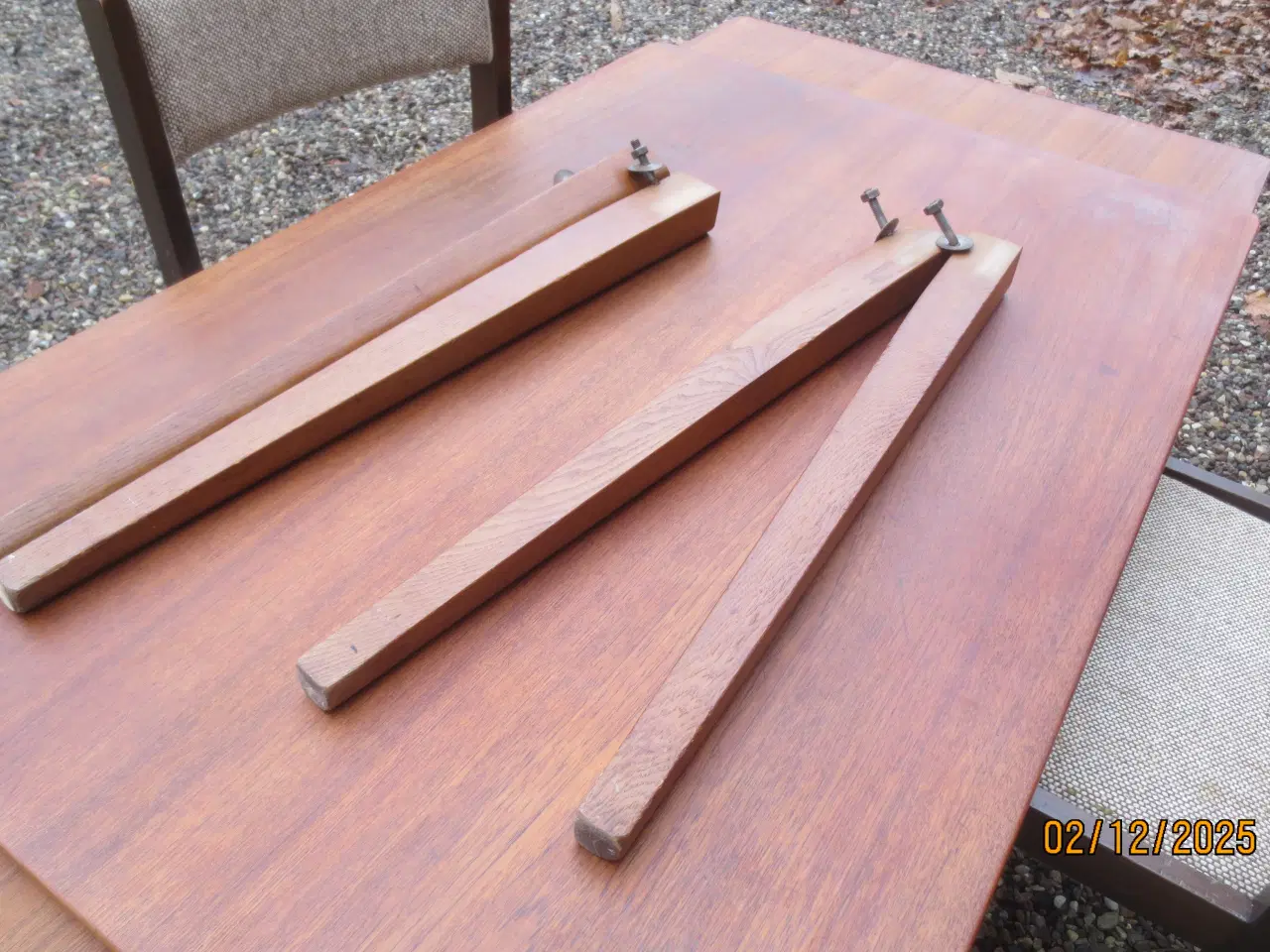 Billede 4 - 1 stk Teak Spisebord med Hollandsk Udstræk