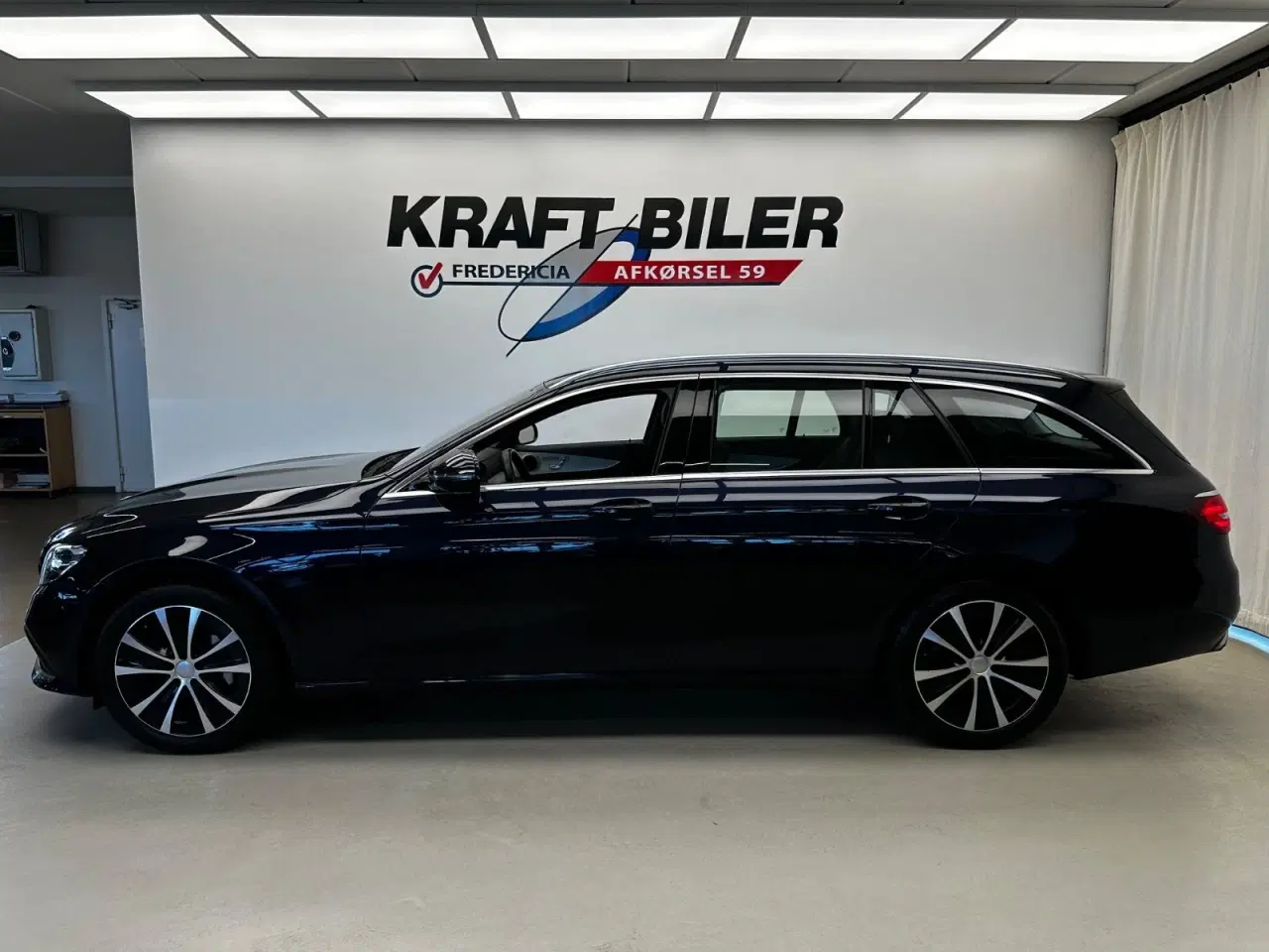 Billede 4 - Mercedes E300 de 2,0 Advantage stc. aut.