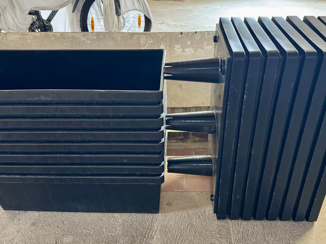 Billede 1 - Homefarm kapilærkasser sælges, 200 kr. pr. Stk. 