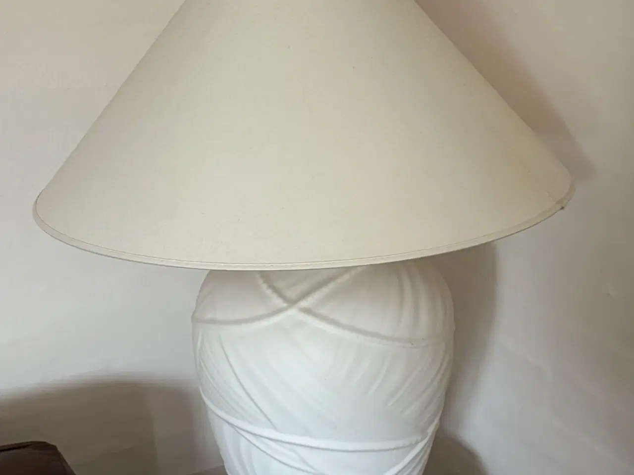 Billede 1 - 2 stk store lamper