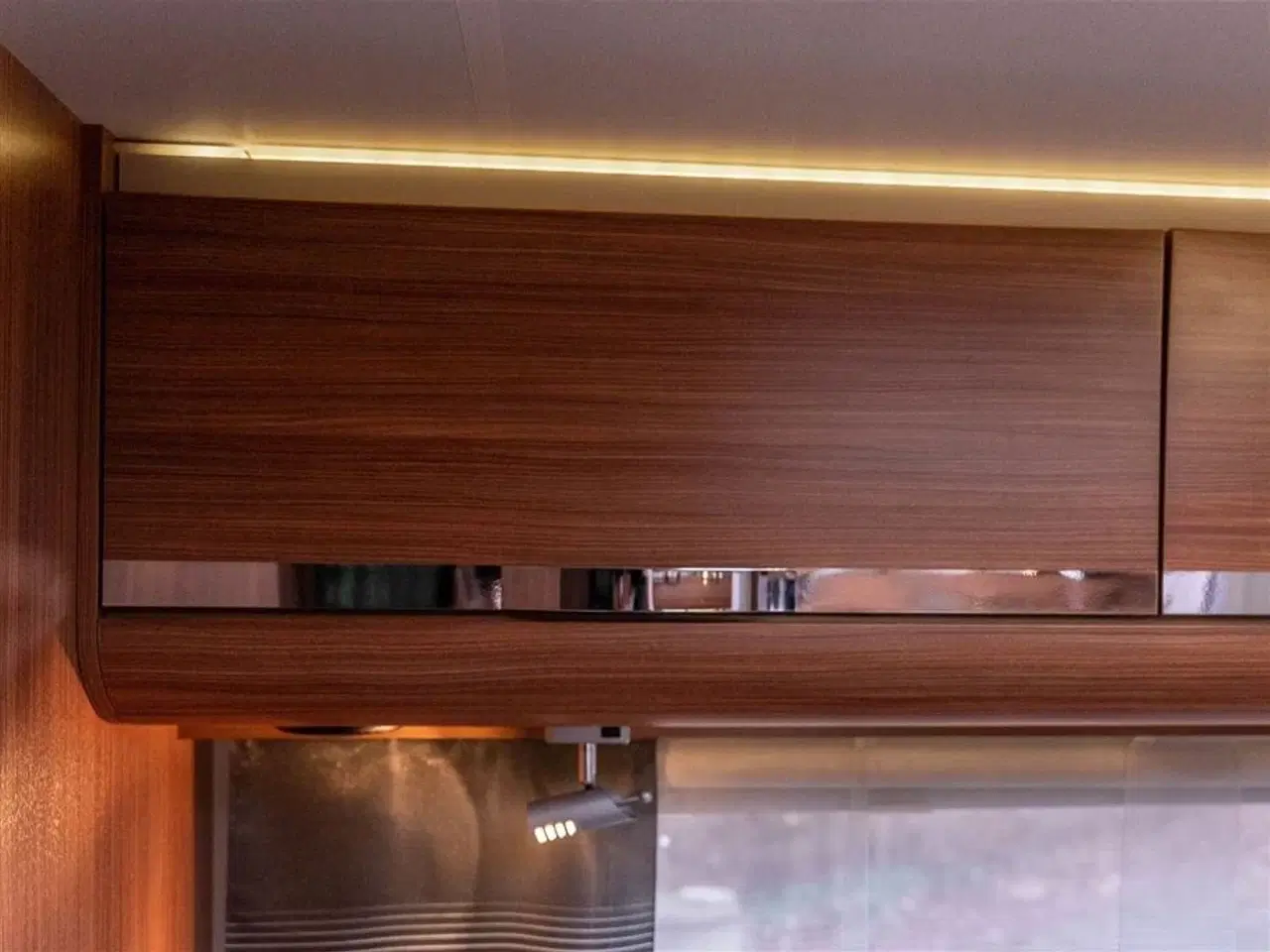 Billede 27 - 2013 - Adria Adora 563 PT   Rigtig fin vogn med køjer og dobbeltseng