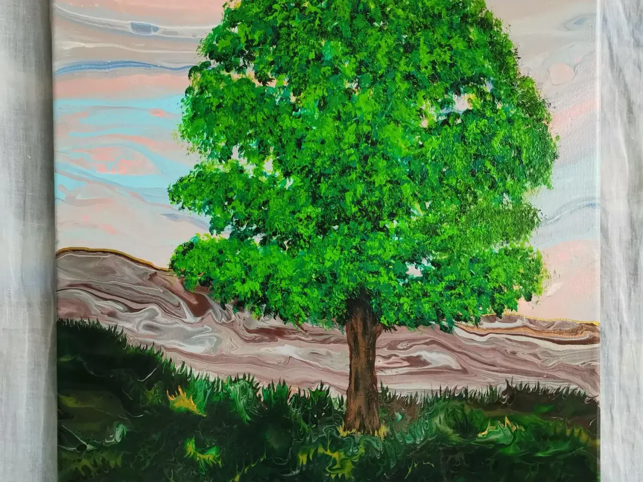 Billede 6 - Akryl Fluid Art natur maleri med træet i centrum 