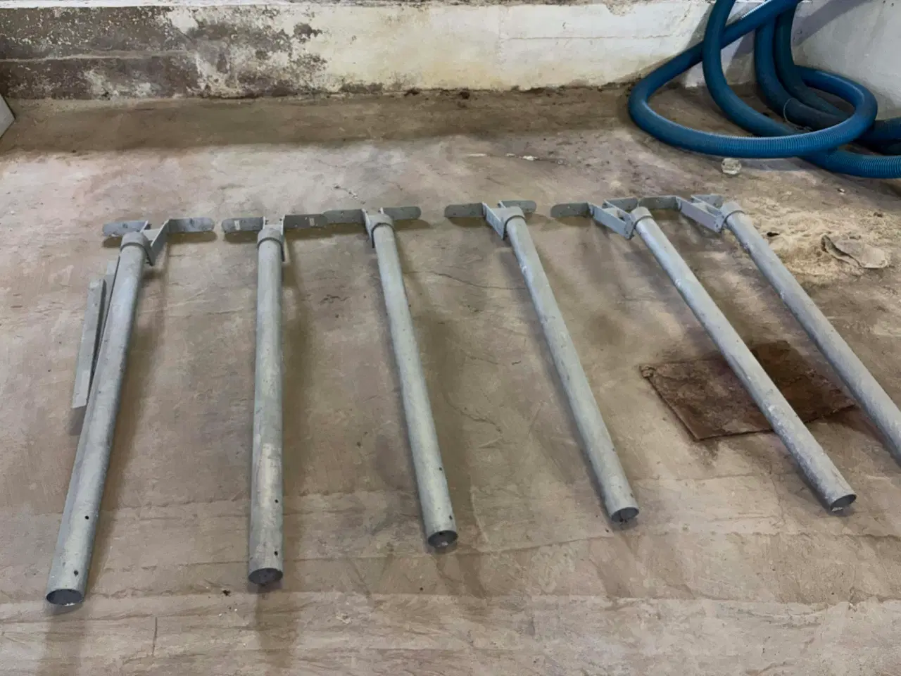 Billede 1 - Galvaniserede søjler