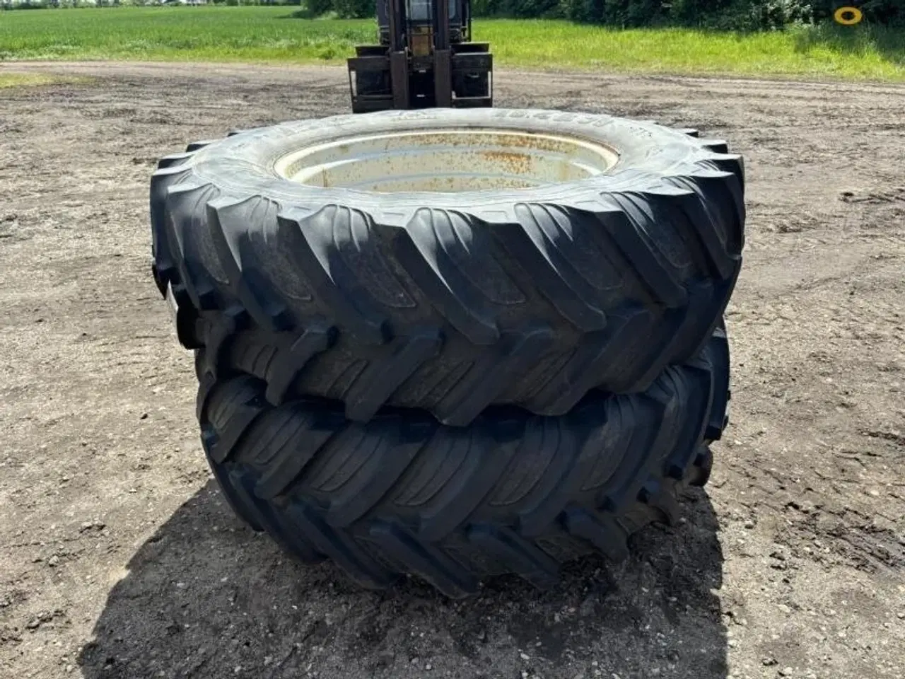 Billede 5 - Taurus 18.4-R38