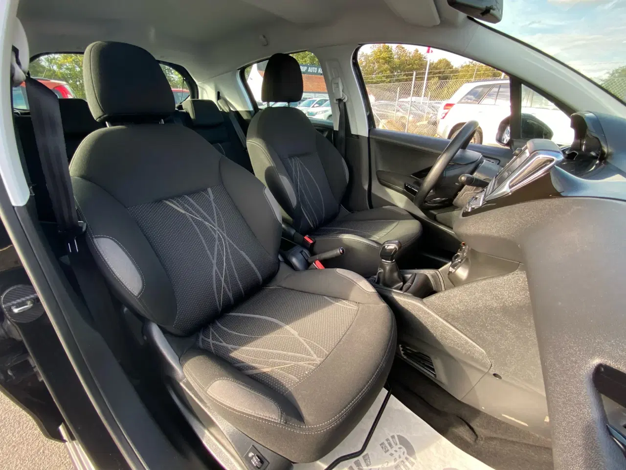 Billede 8 - Peugeot 208 1,2 PureTech Allure 82HK 5d