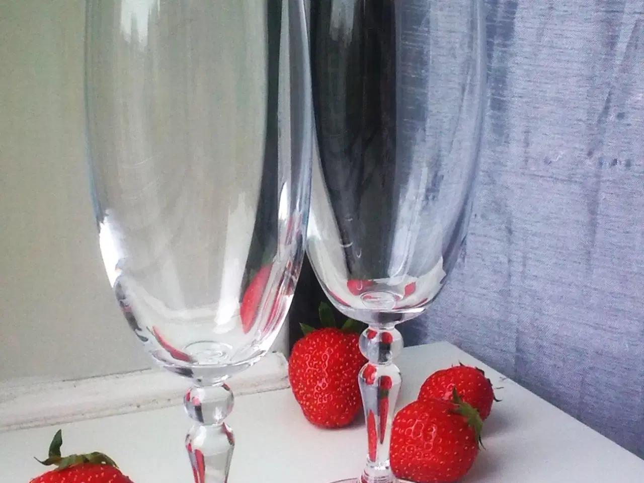 Billede 1 - Champagne glas fløjter 2-4 eller +10 m bakke-bling