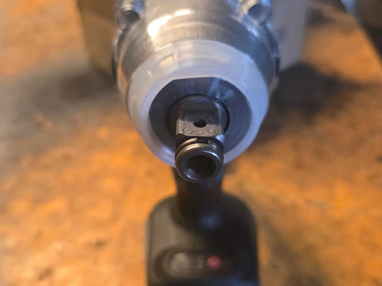 Billede 3 - Slagnøgle til Makita batterier 