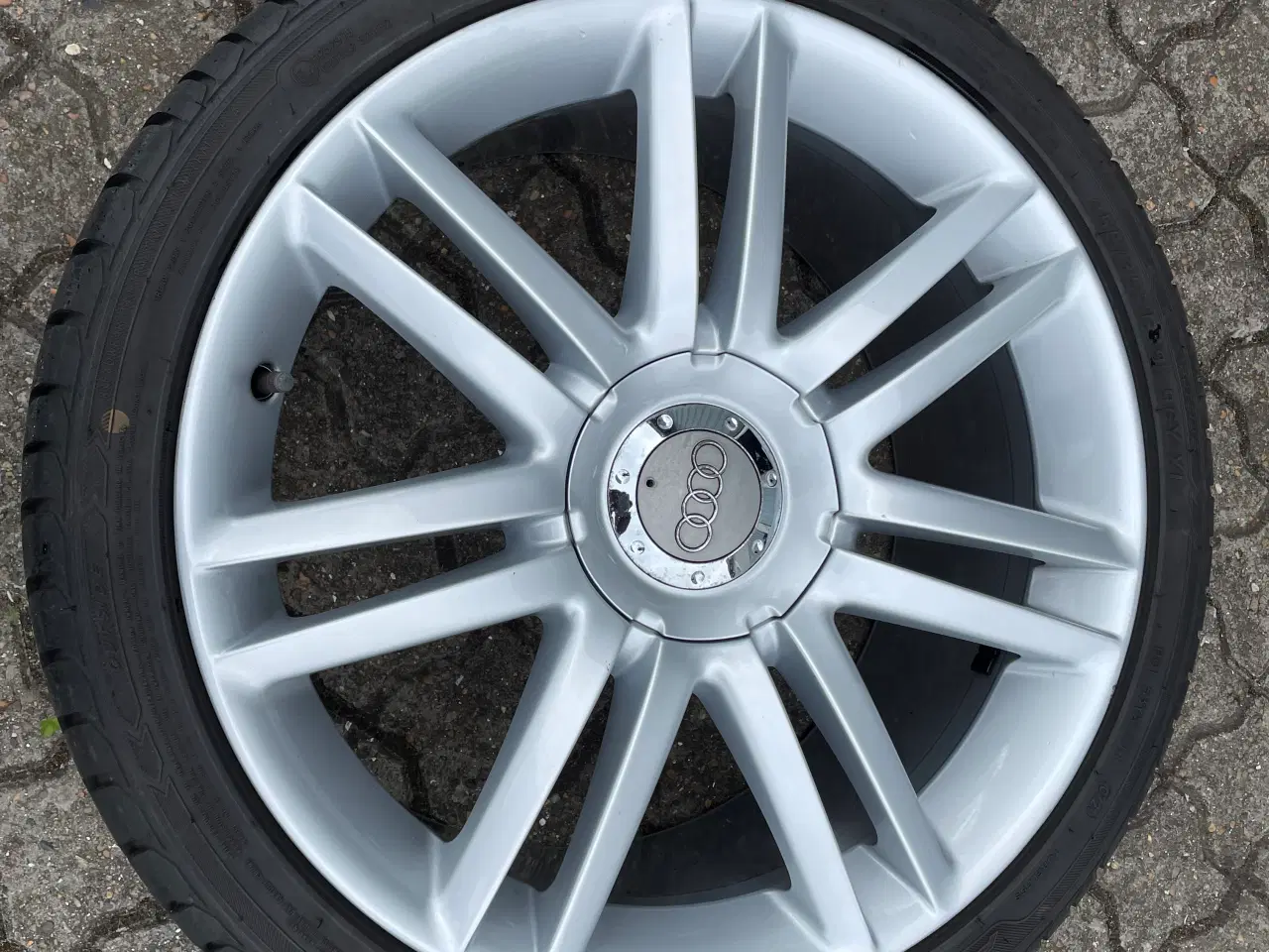 Billede 5 - Originale 19” Audi Alufælge med dæk