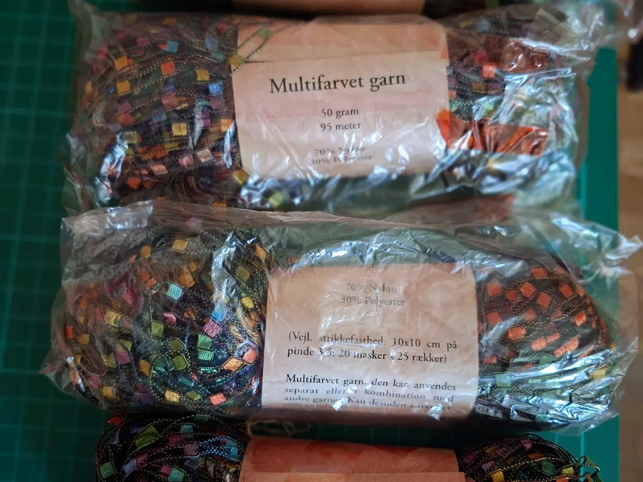 Billede 10 - Diverse garner sælges se prisliste