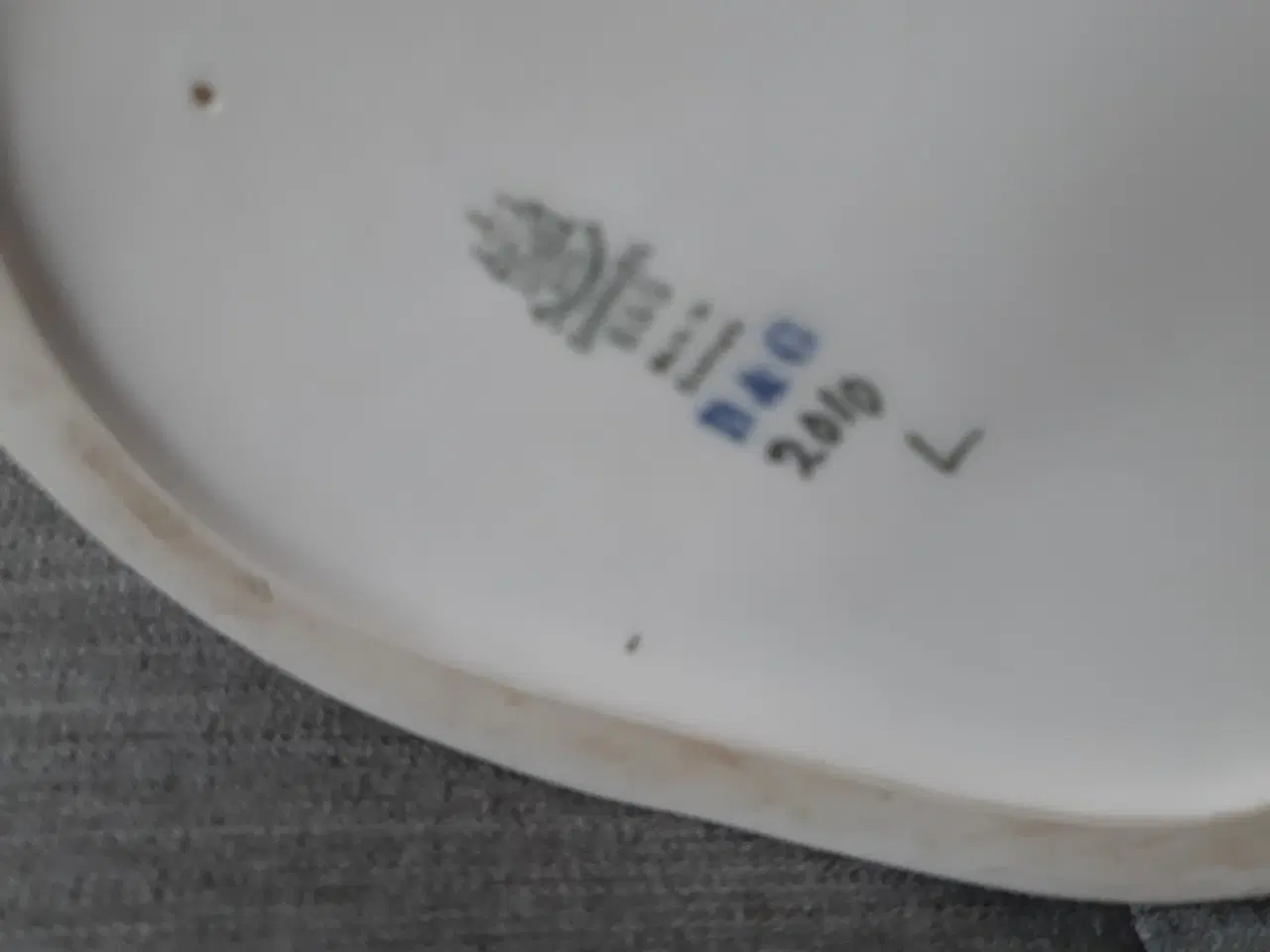 Billede 4 - B&G Figur Nr 2010