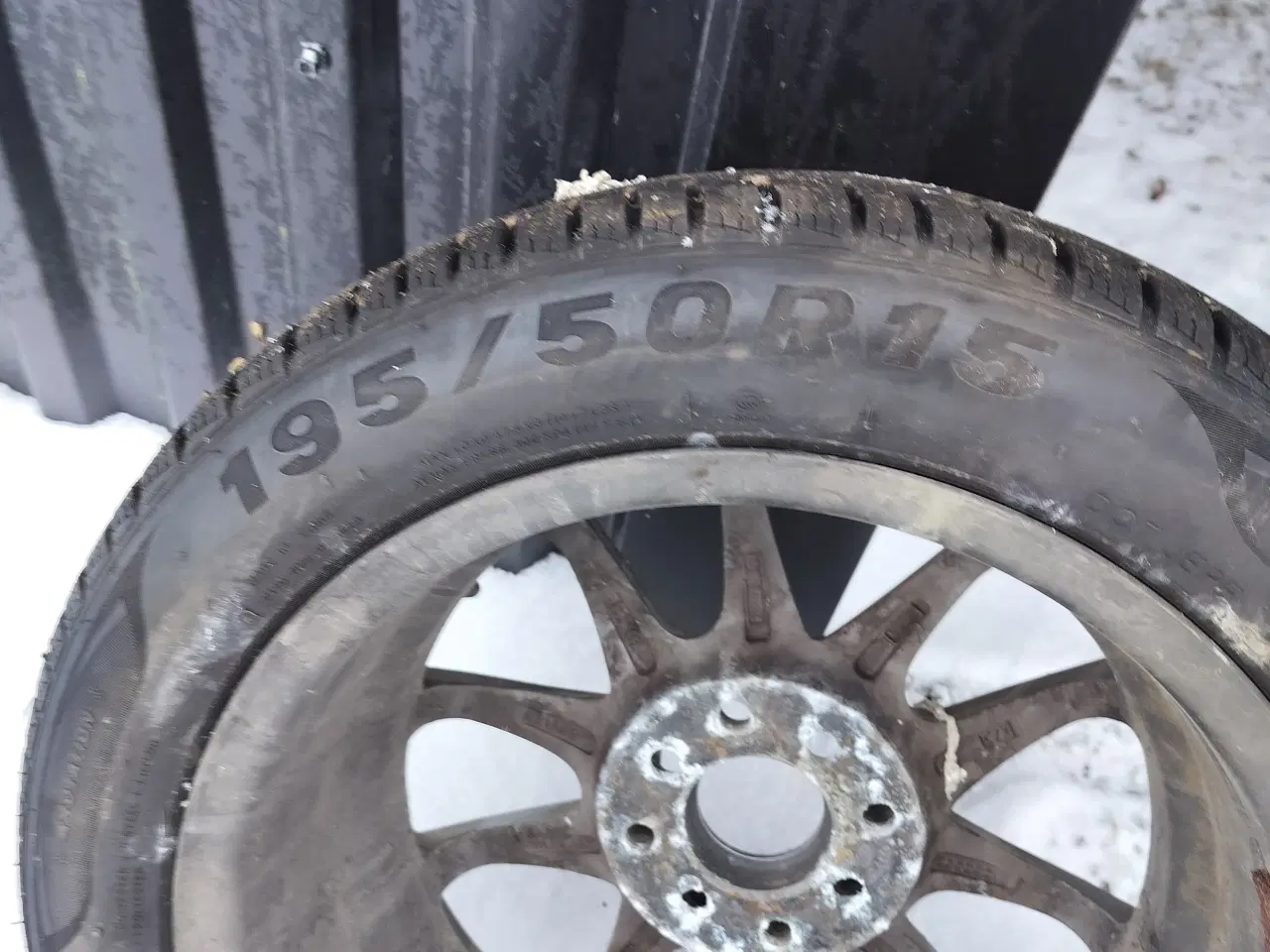 Billede 2 - 4 stk vinterdæk med fælge