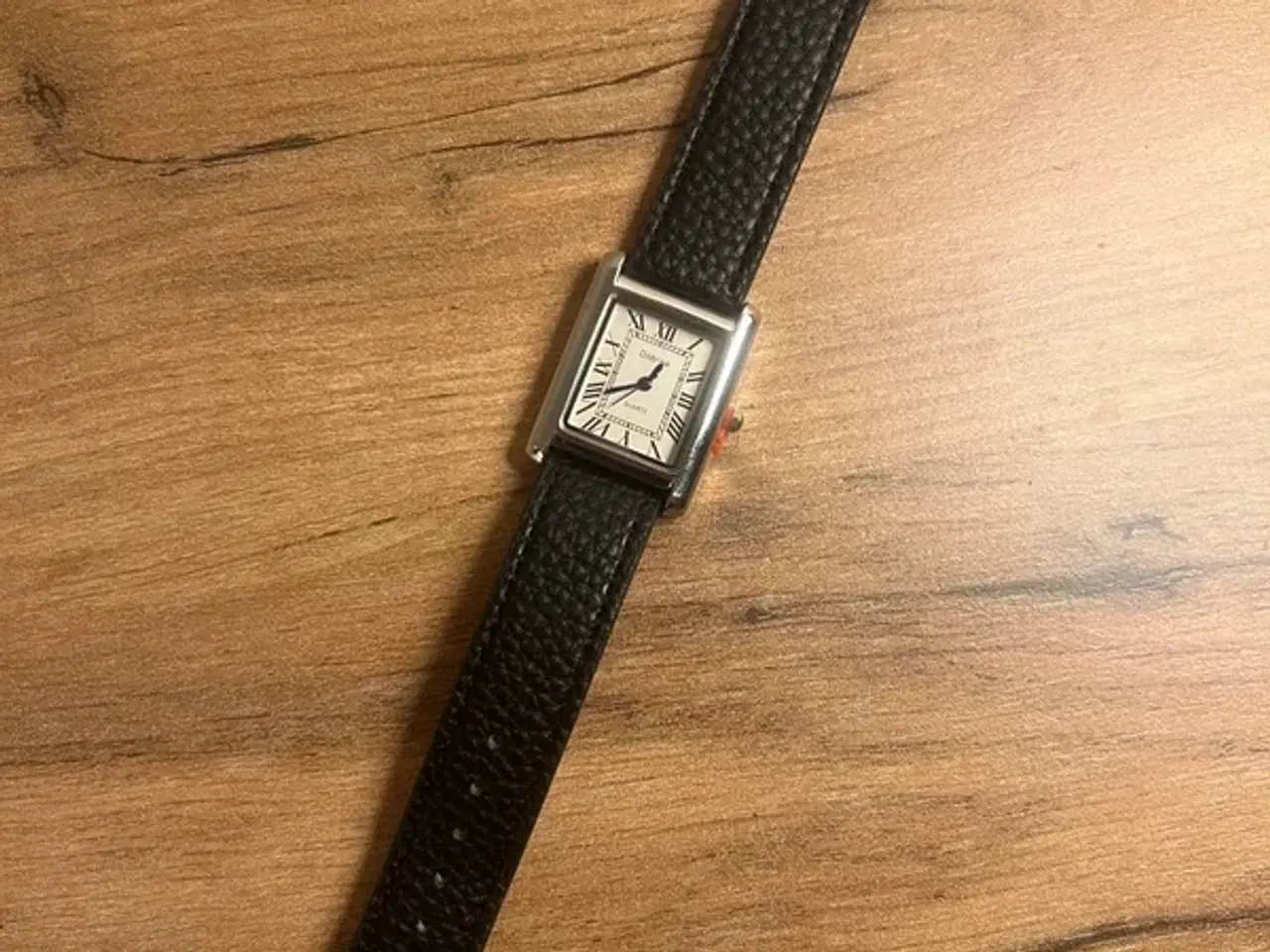 Billede 1 - Pænt og elegant herre-ur