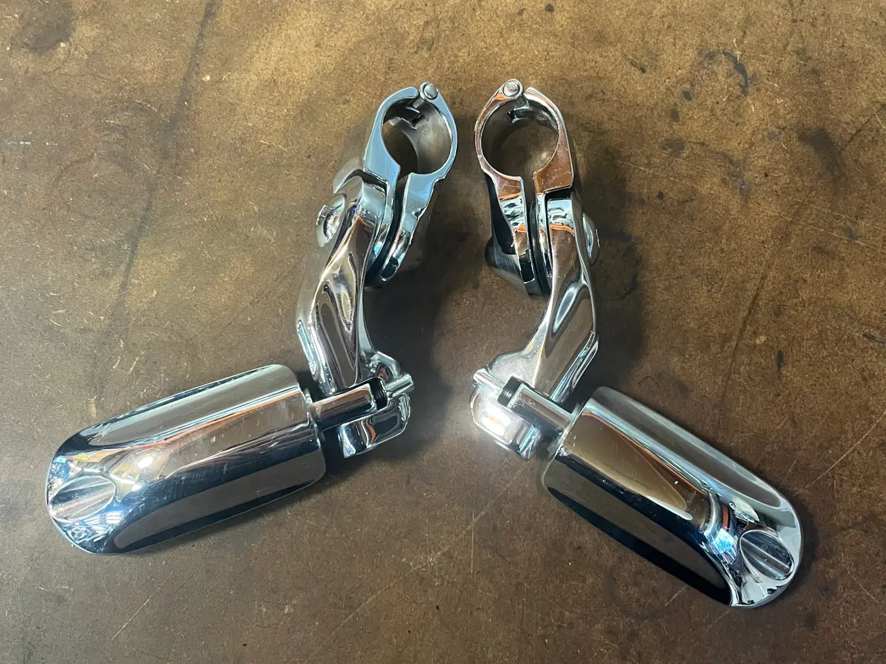 Billede 2 - Highway pegs I chrome 