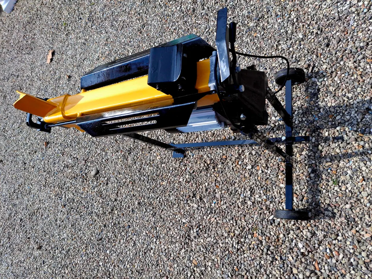 Billede 5 - 5 Tons Brændekløver til salg 