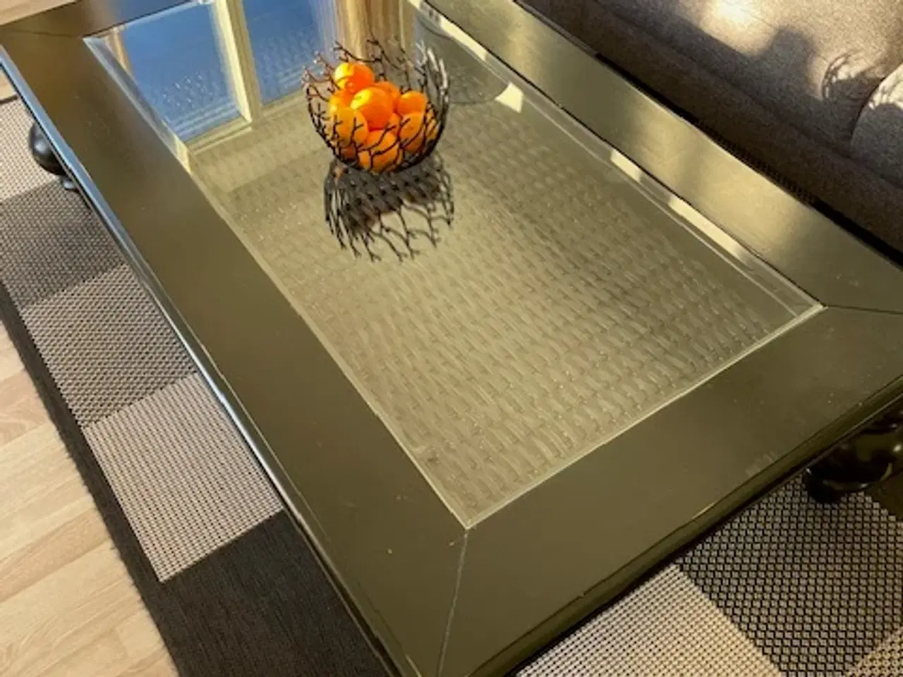 Billede 1 - Sofabord med udtræk