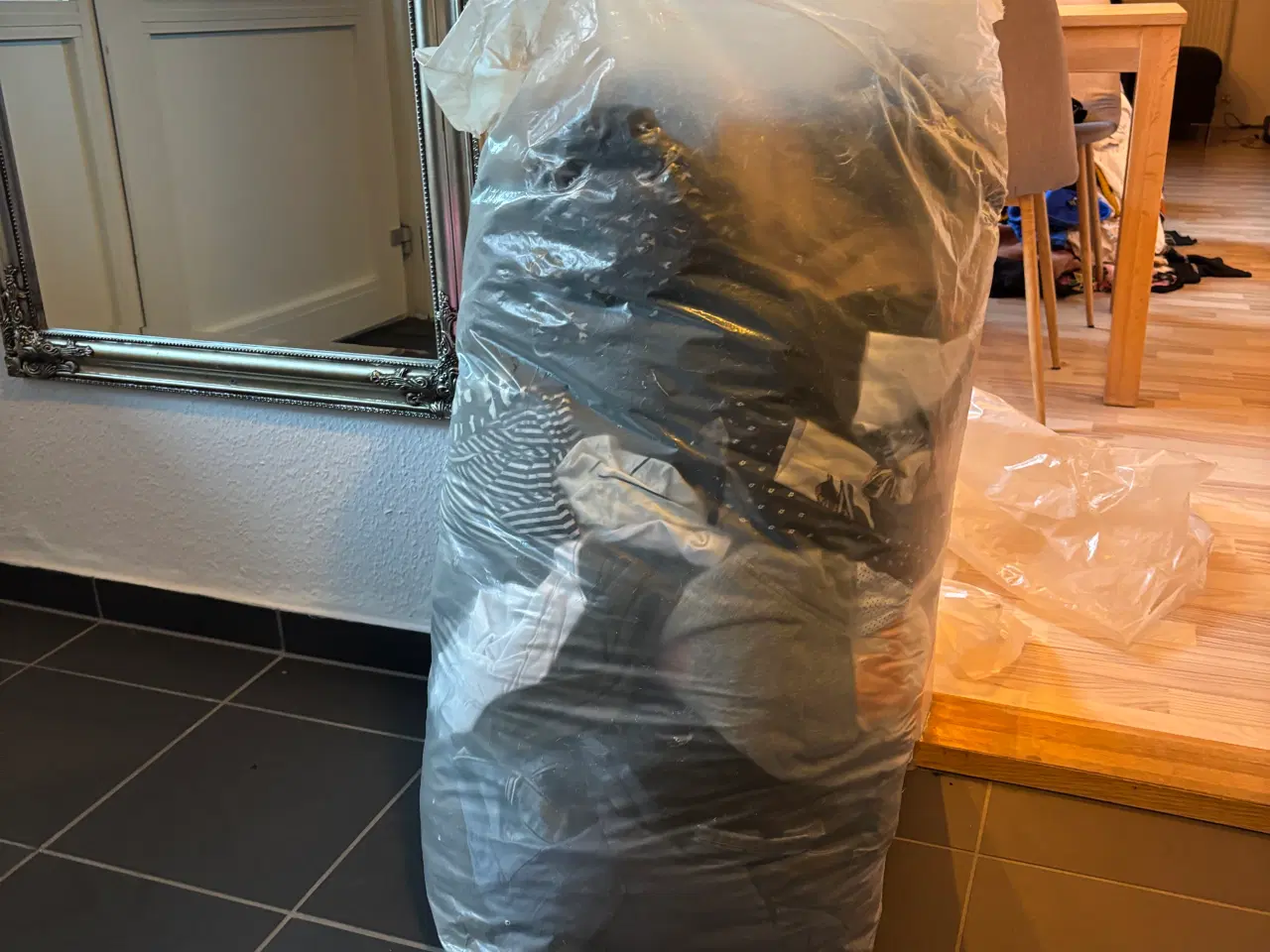 Billede 1 - 1 sæk tøj - S