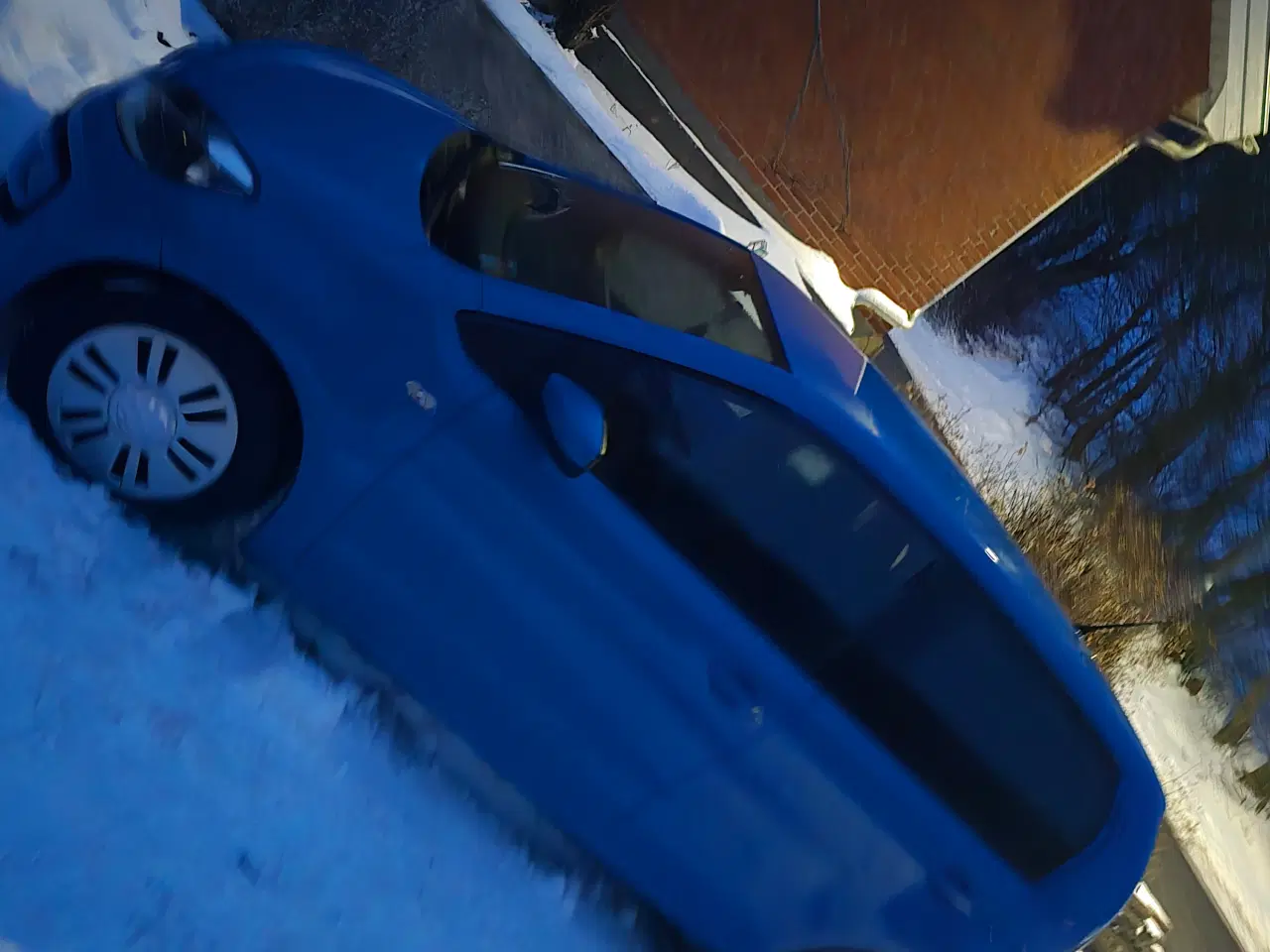 Billede 9 - flot velholdt blå wv up 2014 1,0 60 hk 5 dørs