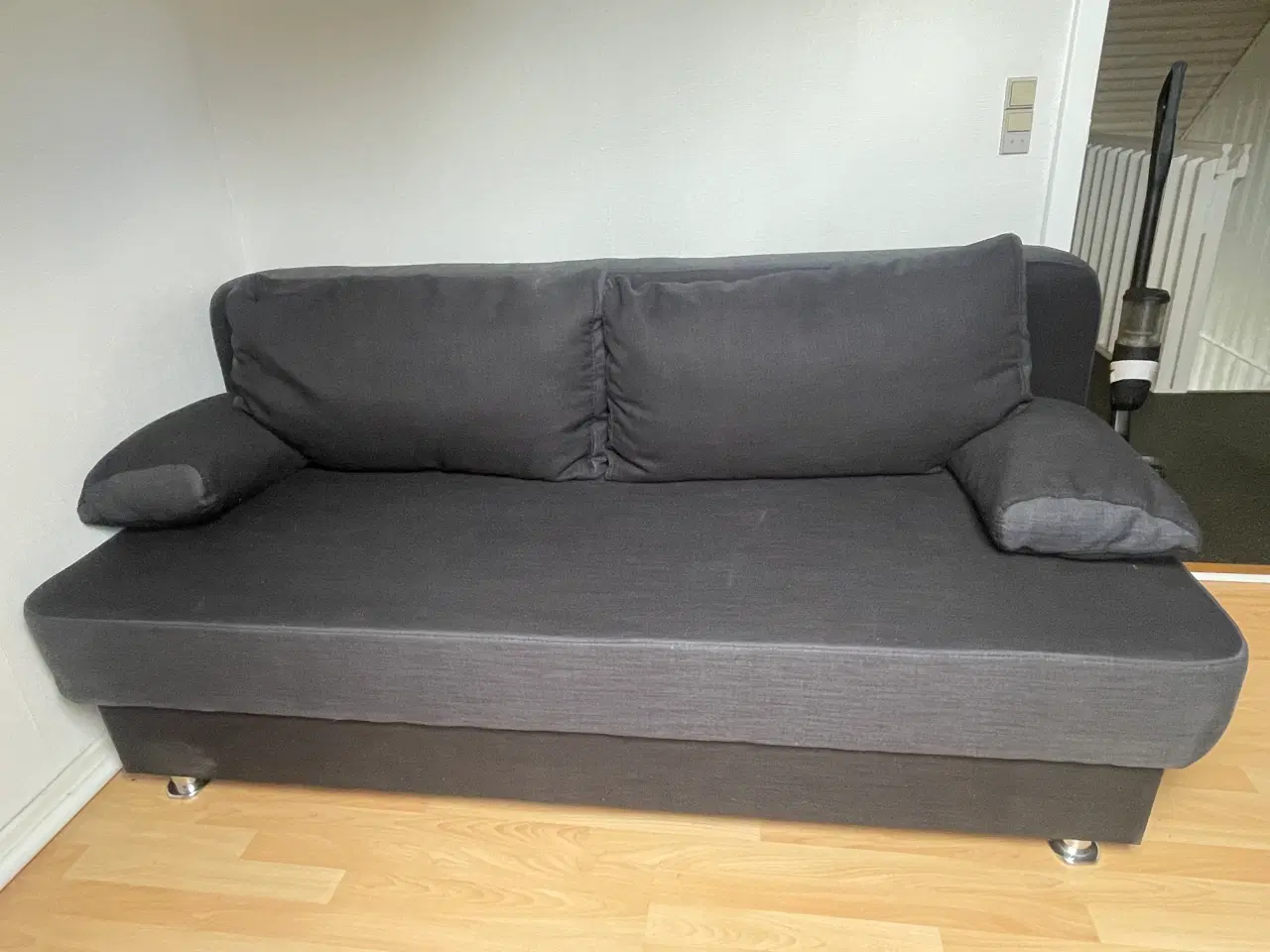 Billede 1 - Sovesofa - sofa og seng kombination