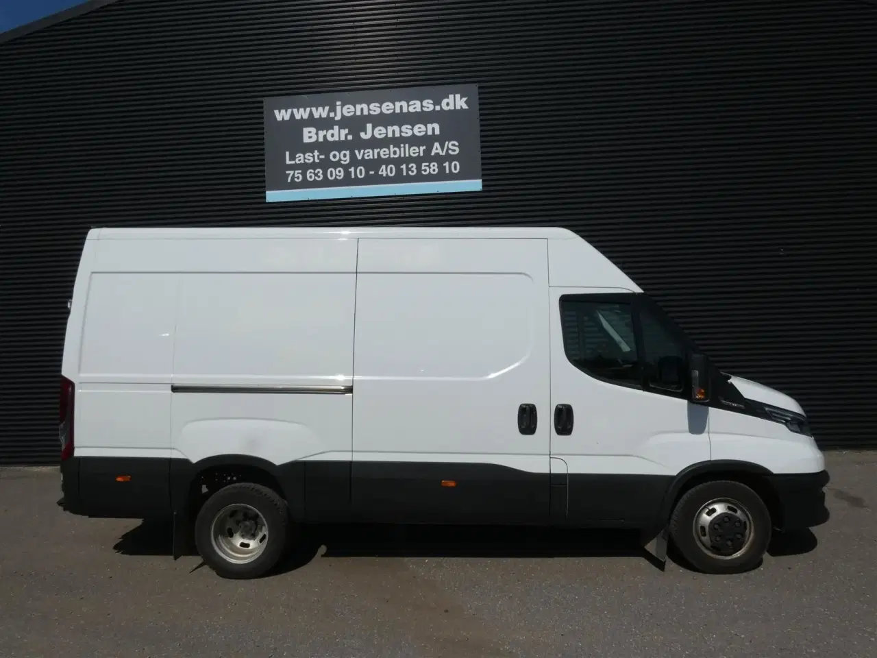 Billede 2 - Iveco Daily 35C18 3450mm 3,0 D Hi-Matic 180HK DobKab 8g Aut.