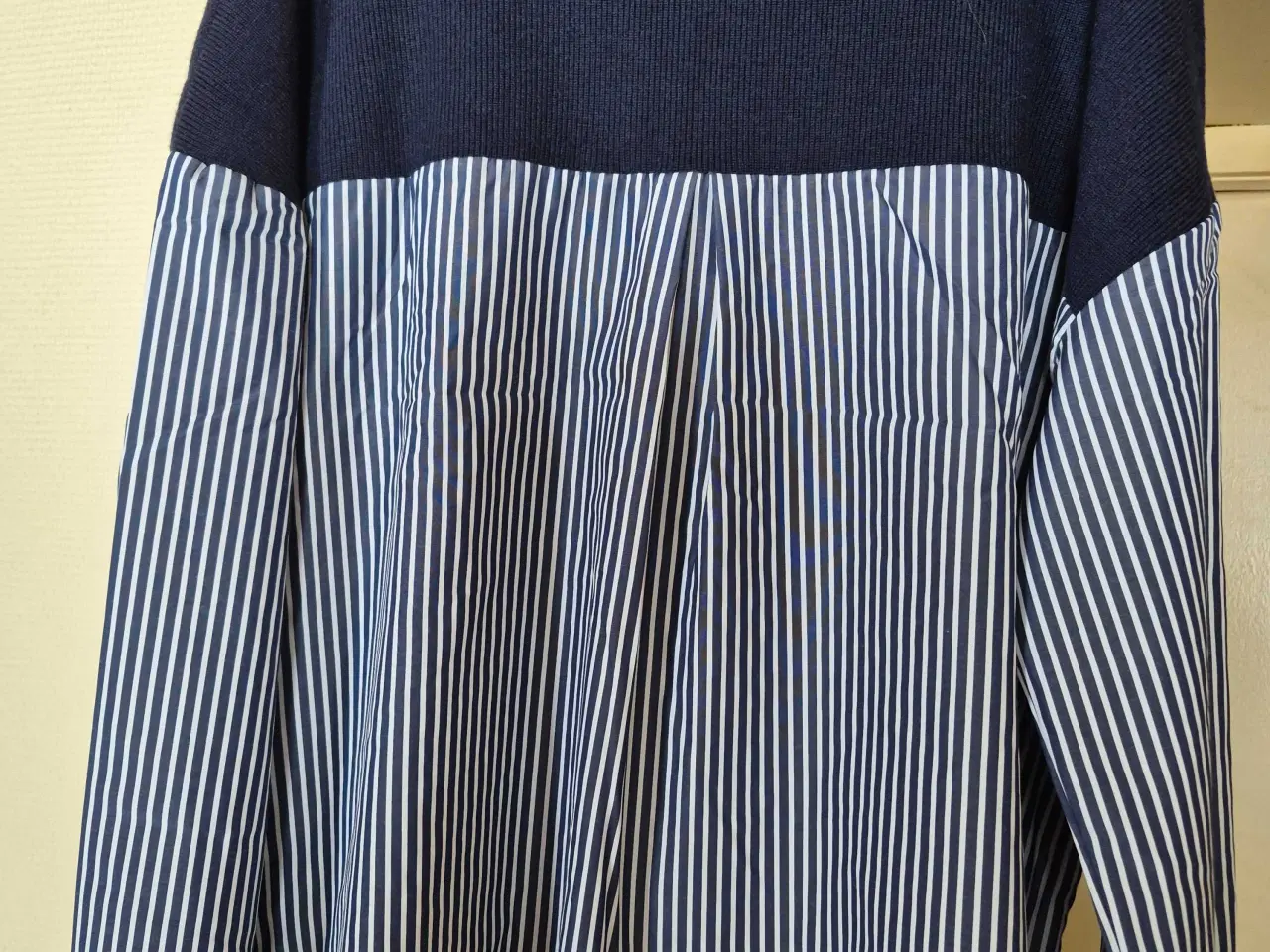 Billede 2 - Flot bluse 