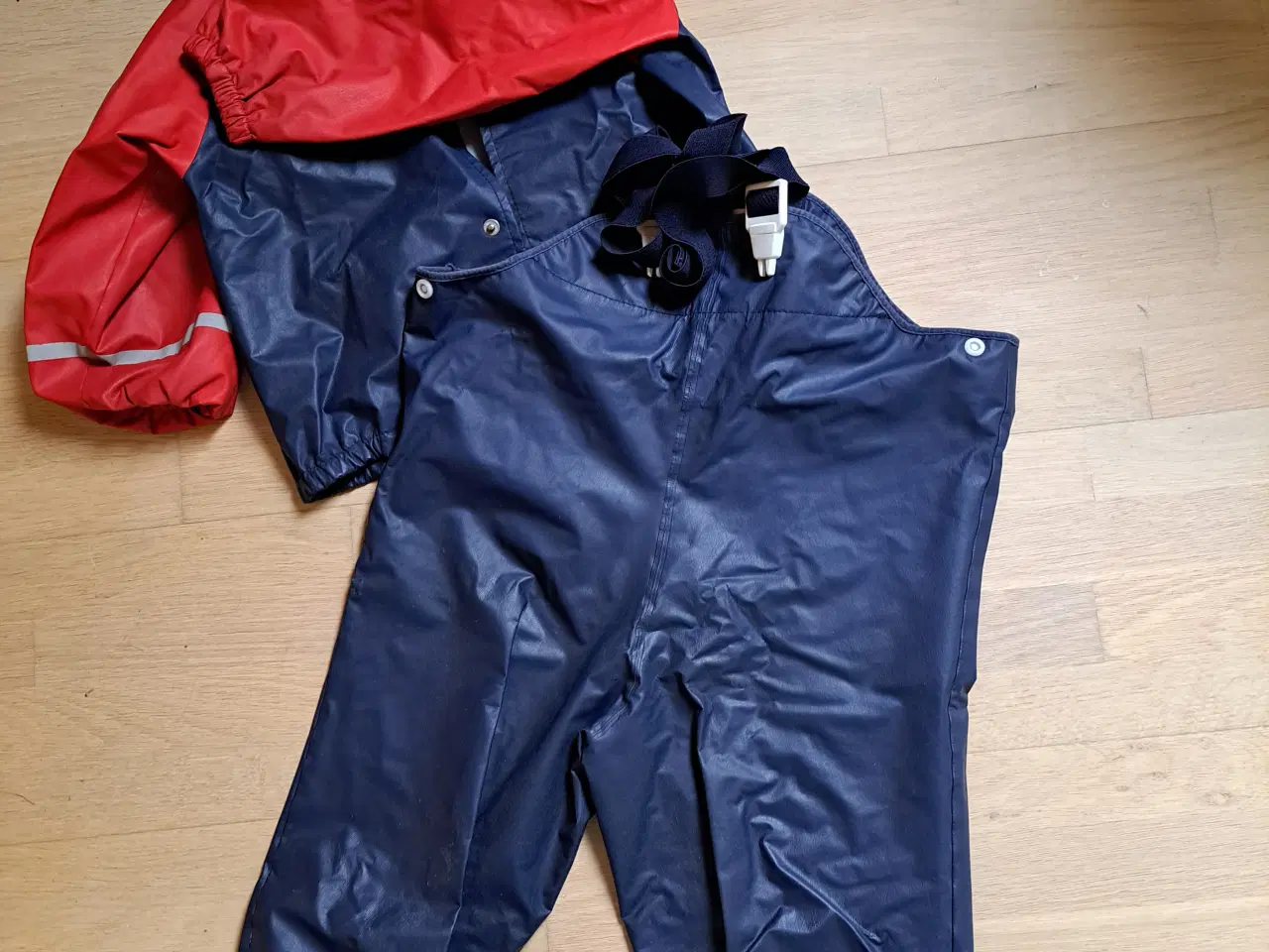Billede 7 - Flyverdragt, jakke, softshell, termotøj, regntøj