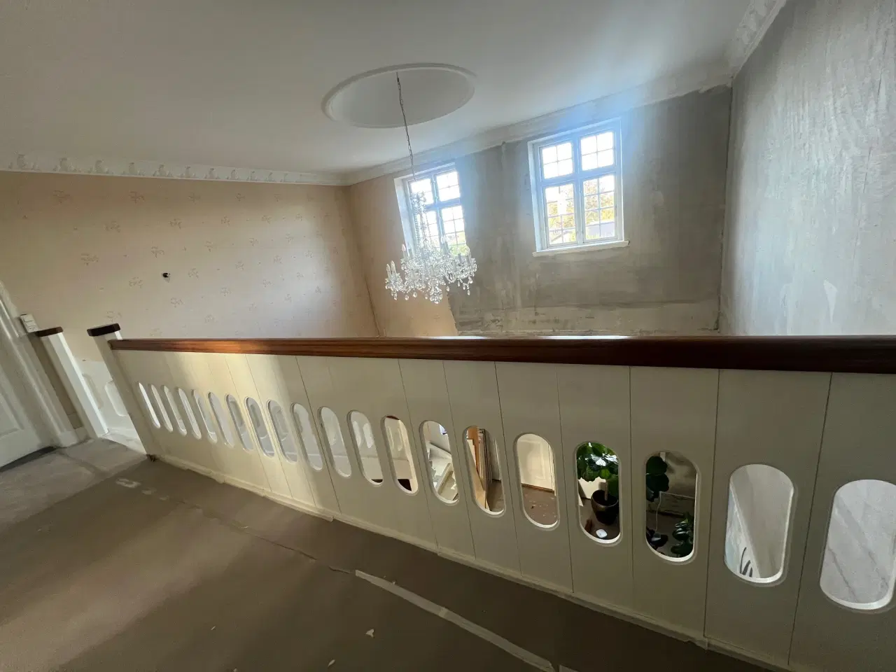 Billede 11 - Håndlavet snedker trappe i malet fyrtræ