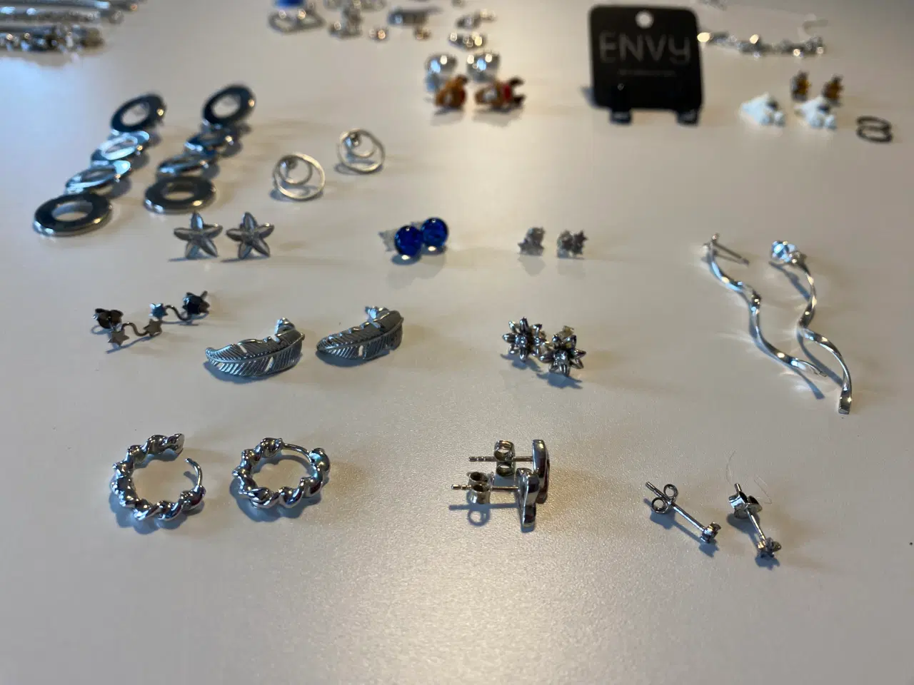 Billede 6 - Smykker sælges samlet for højeste bud 