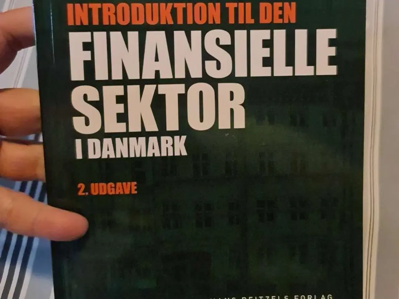 Billede 10 - Finansielle bøger 