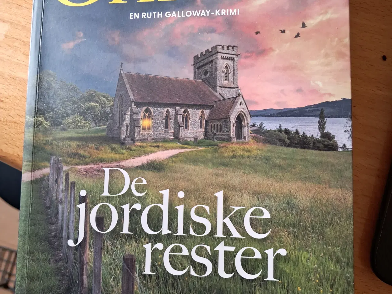 Billede 1 - Krimi af Elly Griffiths
