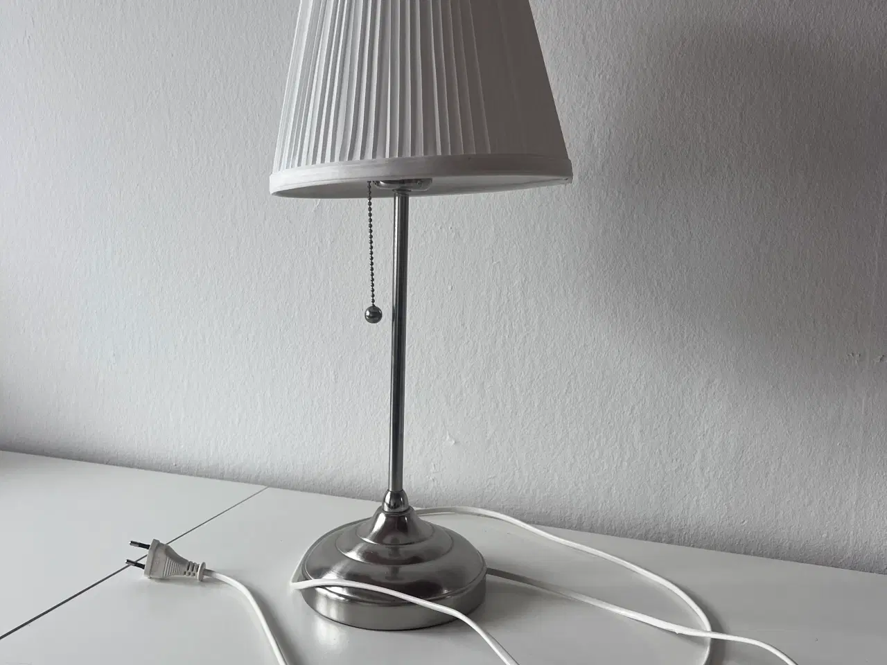 Billede 2 - Klassisk Bordlampe 