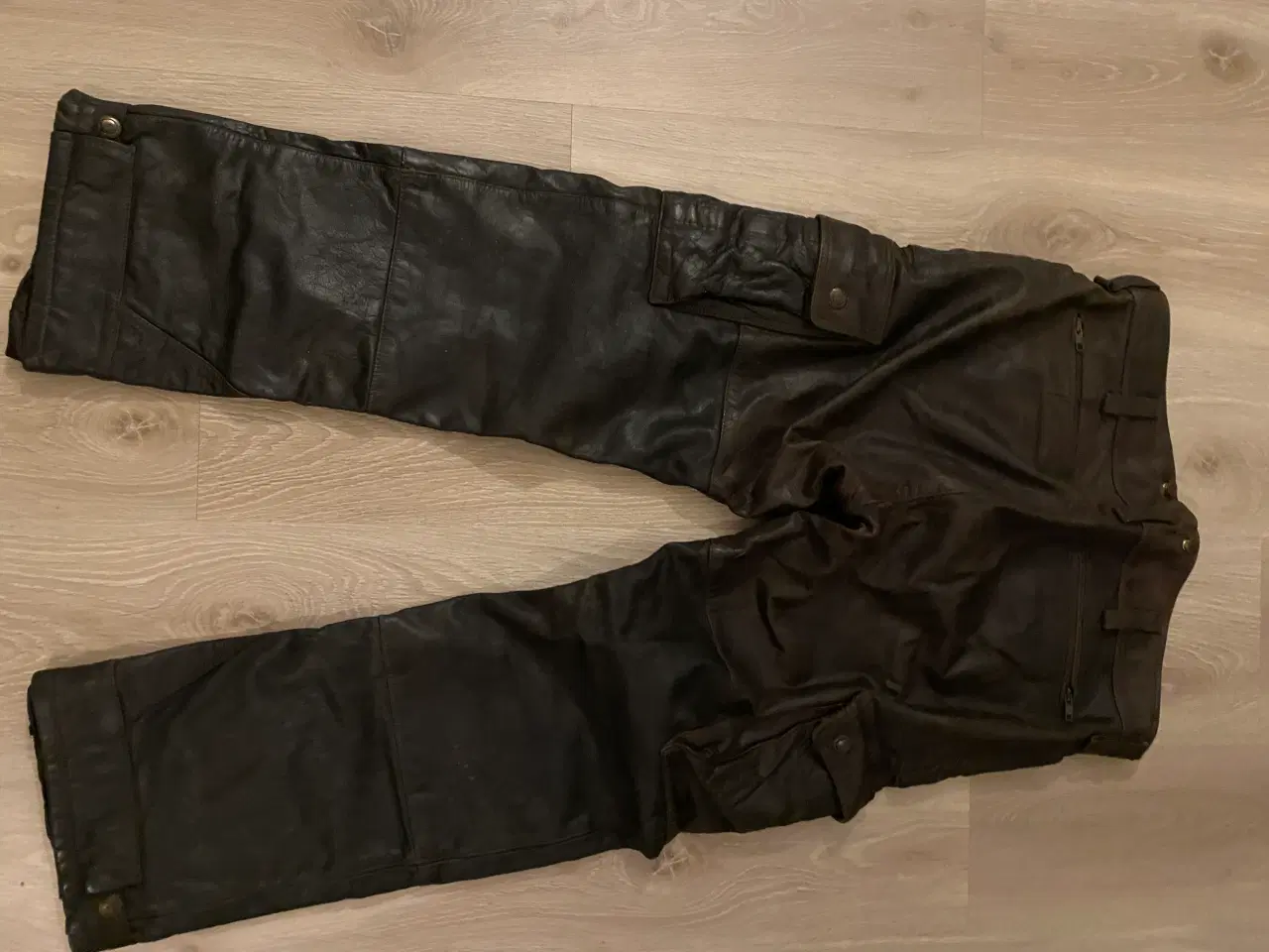 Billede 2 - Harkila læderbukser str. 48