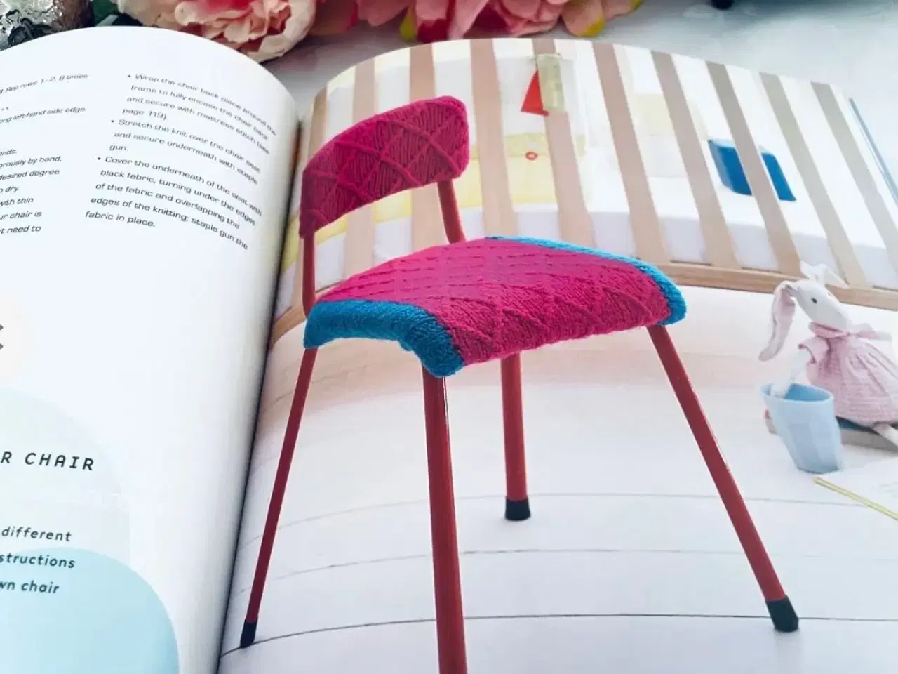 Billede 4 - “ the hand-knitted nursery “ Håndarbejdsbog