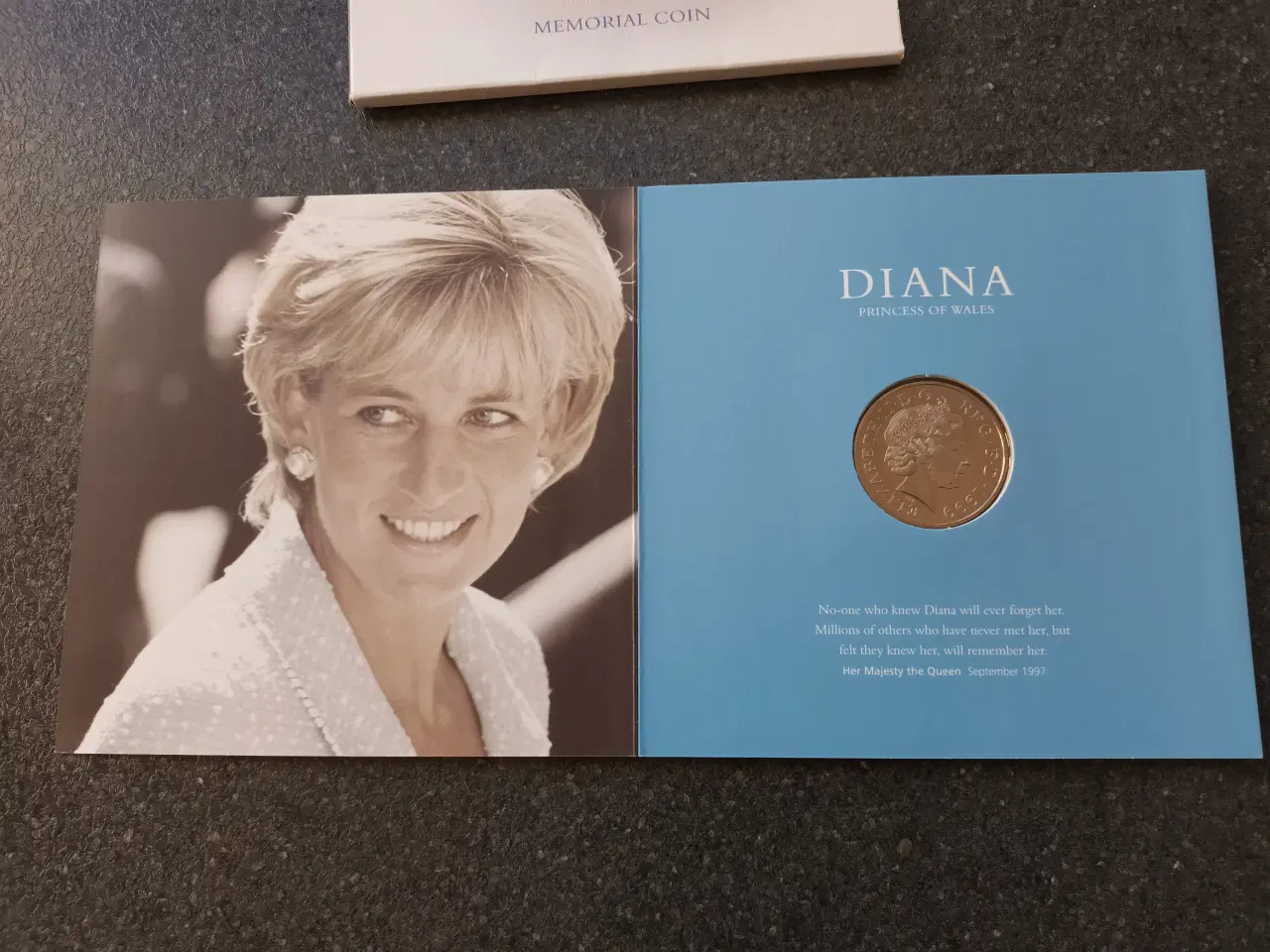 Billede 2 - England Prinsesse Diana 5 Pound 1999.