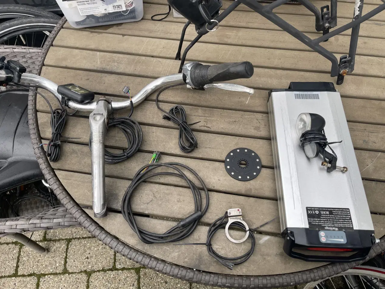 Billede 1 - sælges et helt sæt til en elcykel 36 volt system