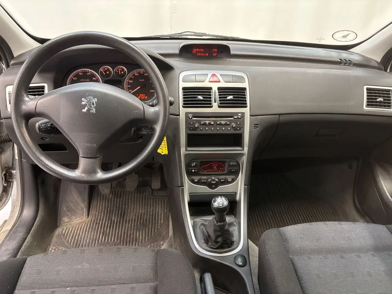 Billede 8 - Peugeot 307 2,0 St.Car Glastag benzin