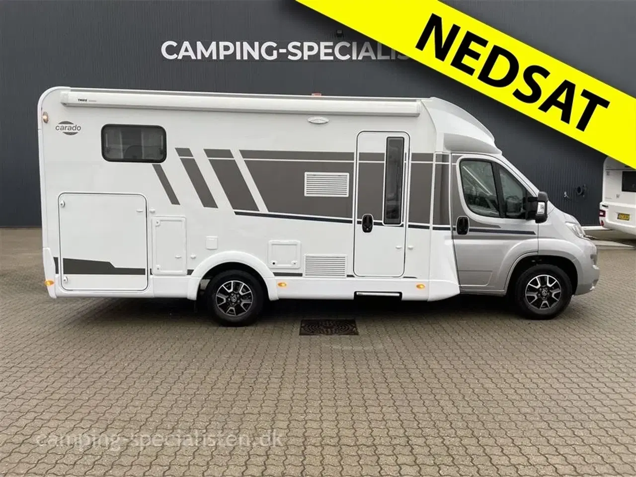 Billede 1 - 2024 - Carado T 338 PRO+   Pæn og velhold Carado T 338 Pro+ fra 2024 - kan nu opleves hos Camping-Specialisten i Silkeborg