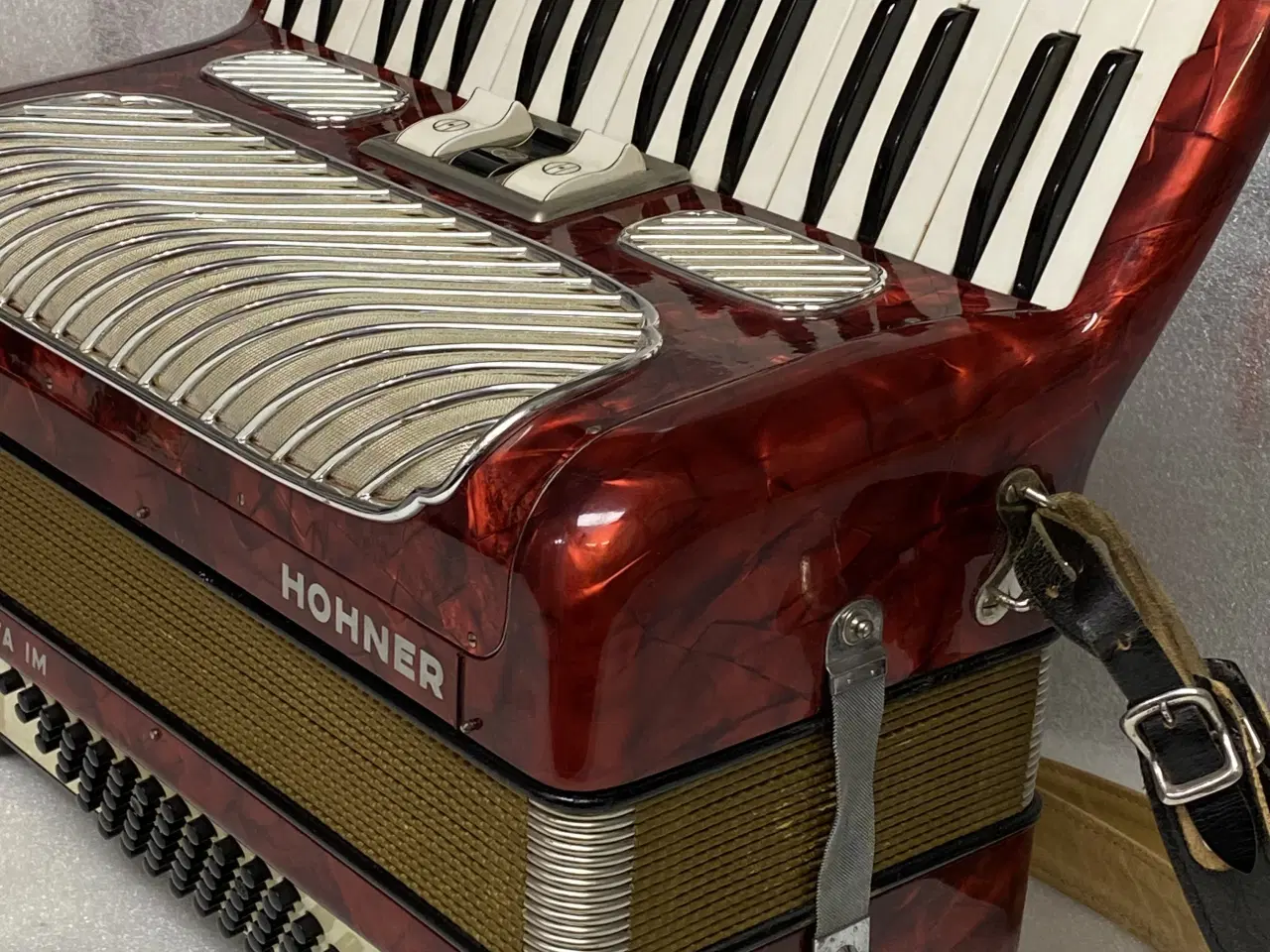 Billede 11 - Hohner Arietta IM , let og velspillende! Kun 6 kg