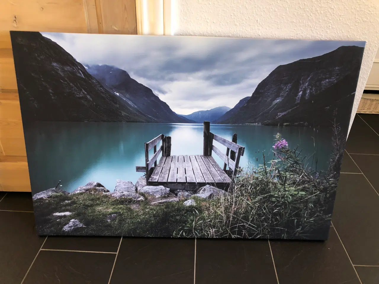 Billede 1 - Billede af en sø i bjergene