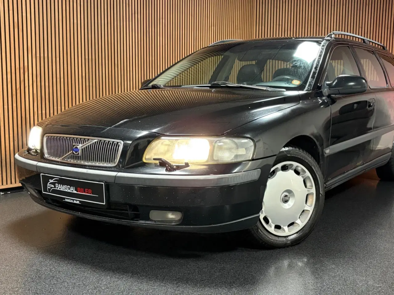 Billede 2 - Volvo V70 2,4 D5 aut.