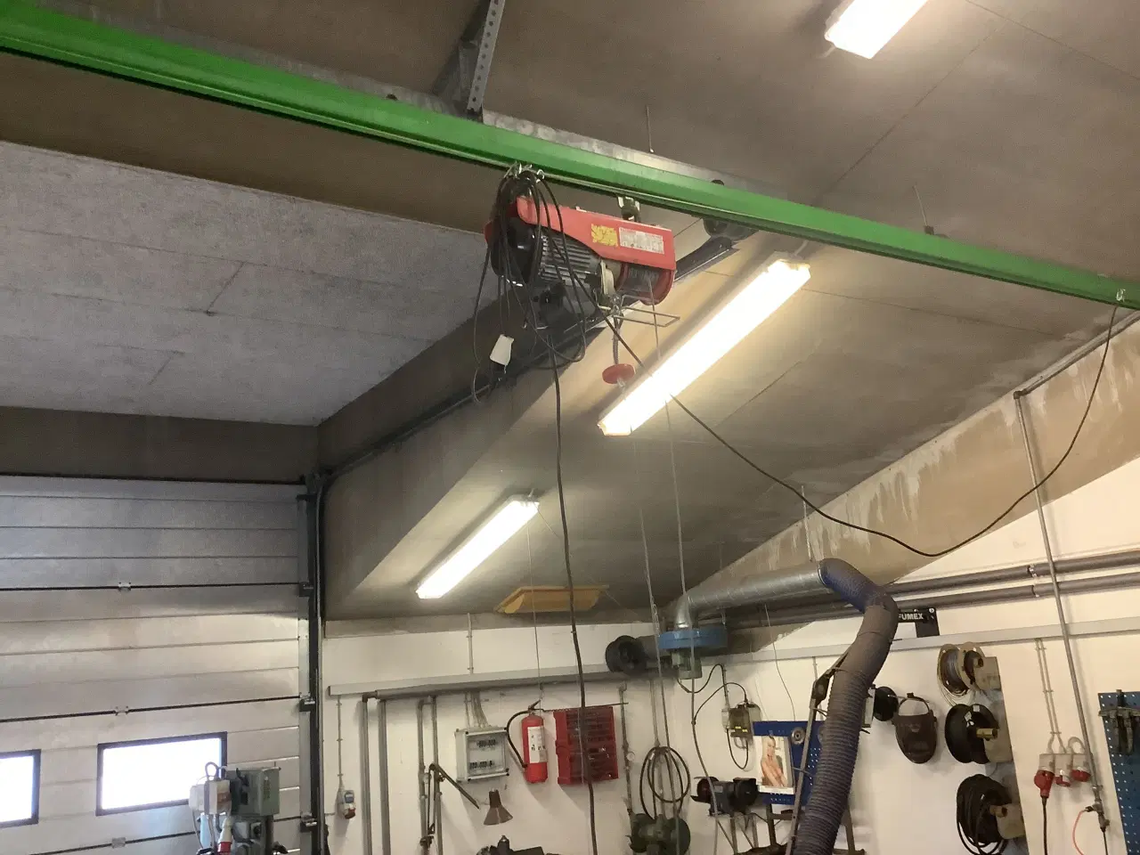 Billede 2 - Lille værkstedskran 1 tons med løbekat 