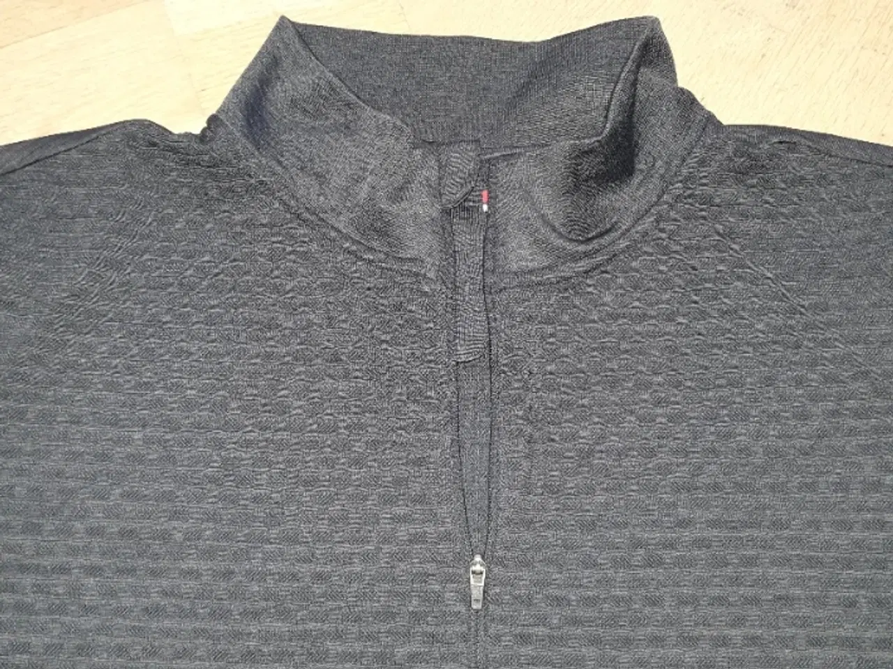 Billede 2 - Trøje/Strikketrøje