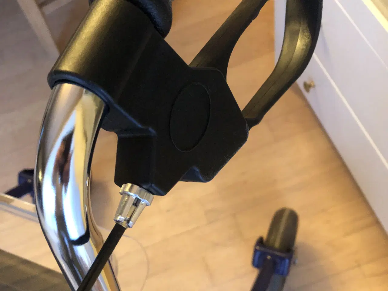 Billede 2 - Rollator brugt 1 måned!!